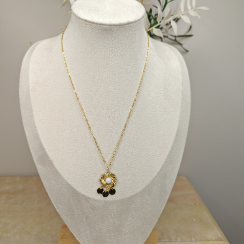 Collier Cyclone